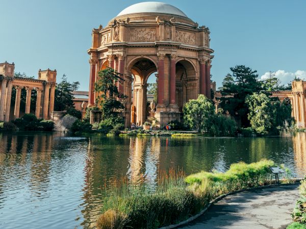 Palace of Fine Arts and lagoon in the Marina District, San Francisco